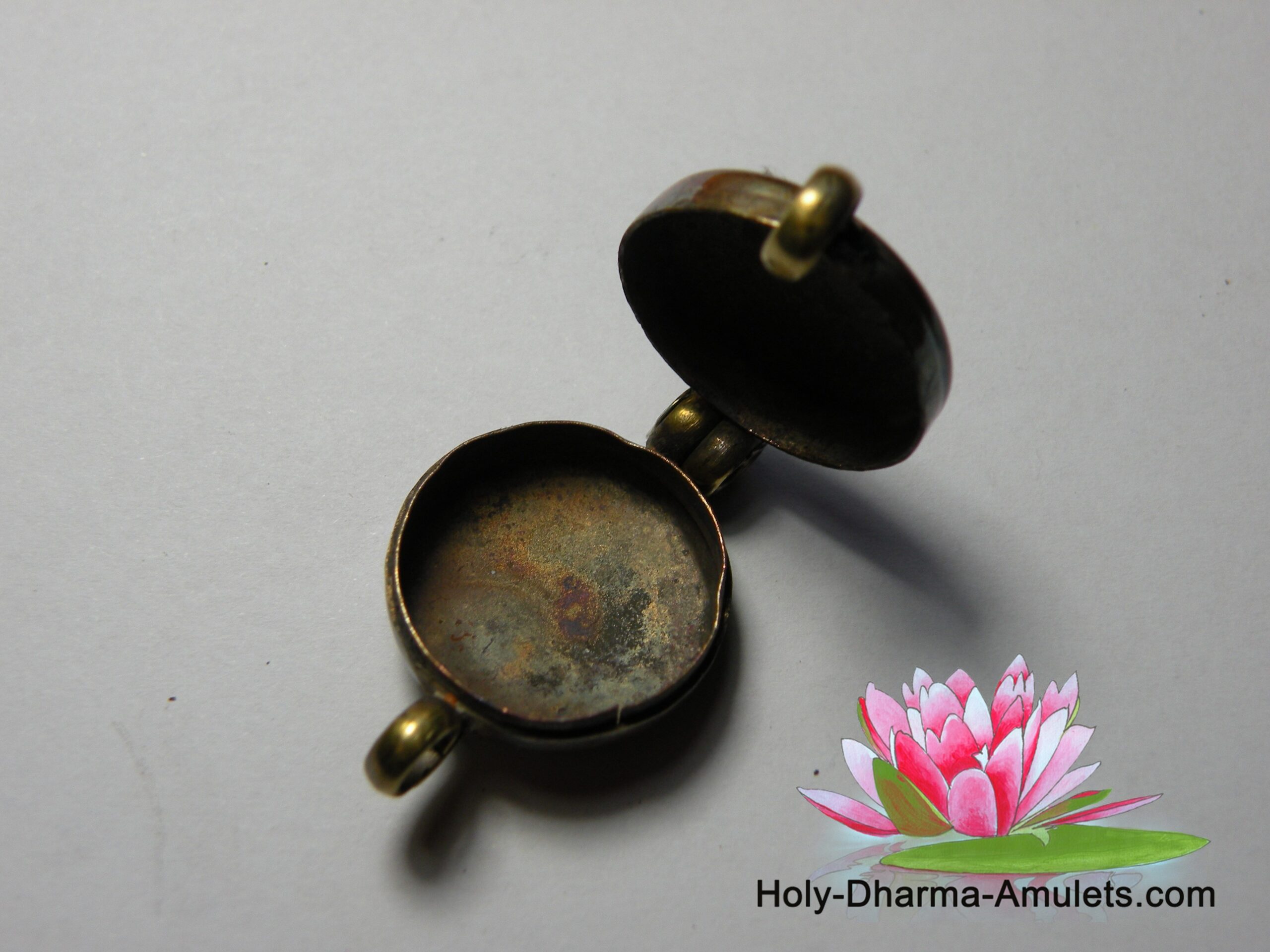 Reliquaire tibétain Gao - cuivre Reliquaire tibétain Gao - cuivre